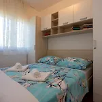 House Olive Tree וילה