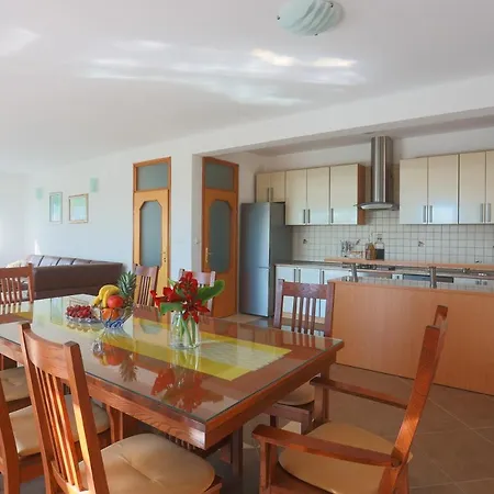 Villa House Olive Tree *