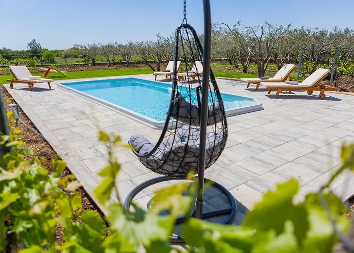 Villa House Olive Tree Kaocine