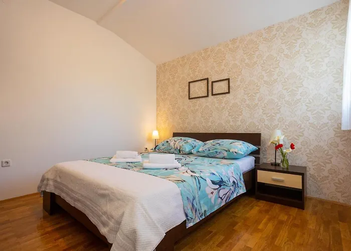 Villa House Olive Tree Kaocine